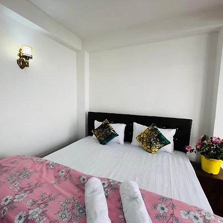 Shalom Inn Home Stay Νταρτζίλινγκ Εξωτερικό φωτογραφία
