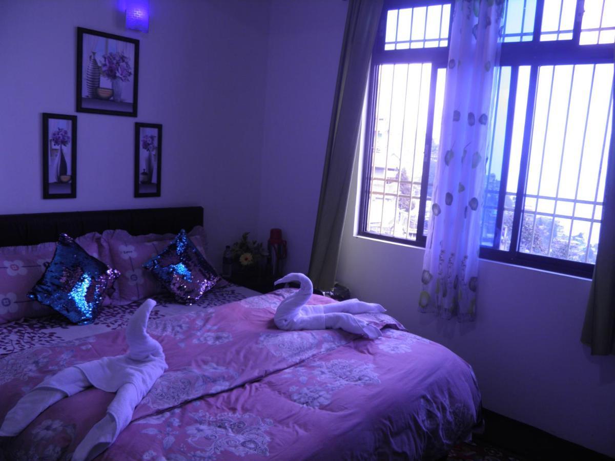 Shalom Inn Home Stay Νταρτζίλινγκ Εξωτερικό φωτογραφία