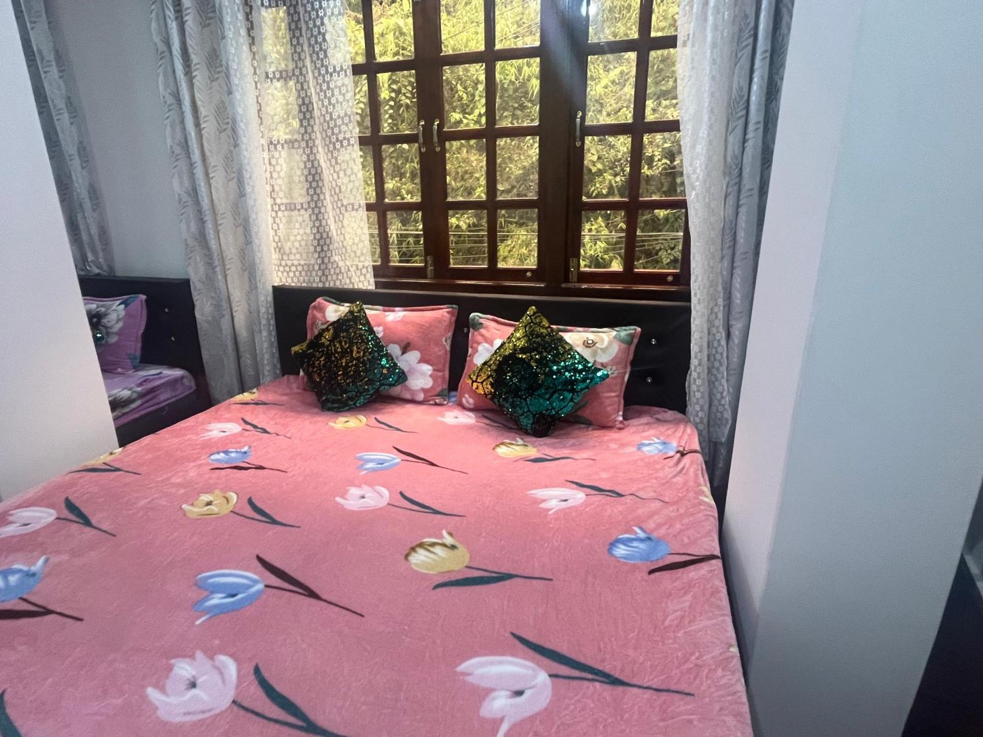 Shalom Inn Home Stay Νταρτζίλινγκ Εξωτερικό φωτογραφία
